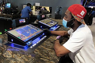 Order excuses casino's alcohol | The Arkansas Democrat-Gazette ...