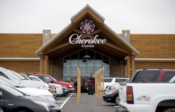 does the cherokee nation own any casinos