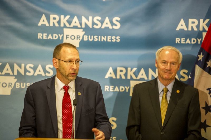 Governor Hutchinson and Dr. Nate Smith, Secretary of the Department of Health, address the media during a daily update on Arkansas’ response to COVID-19 on Tuesday, May 26.
