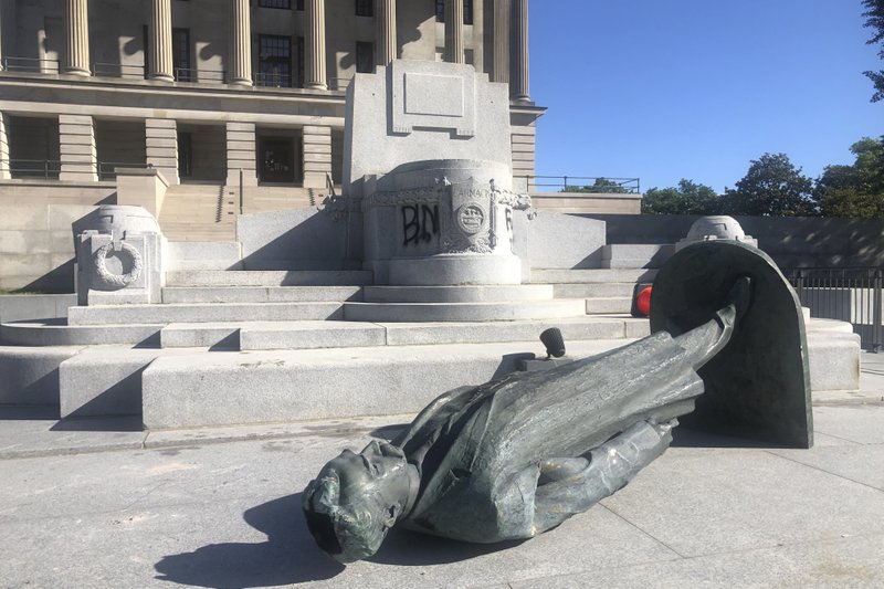 Confederate Monuments Targeted Northwest Arkansas Democrat Gazette 