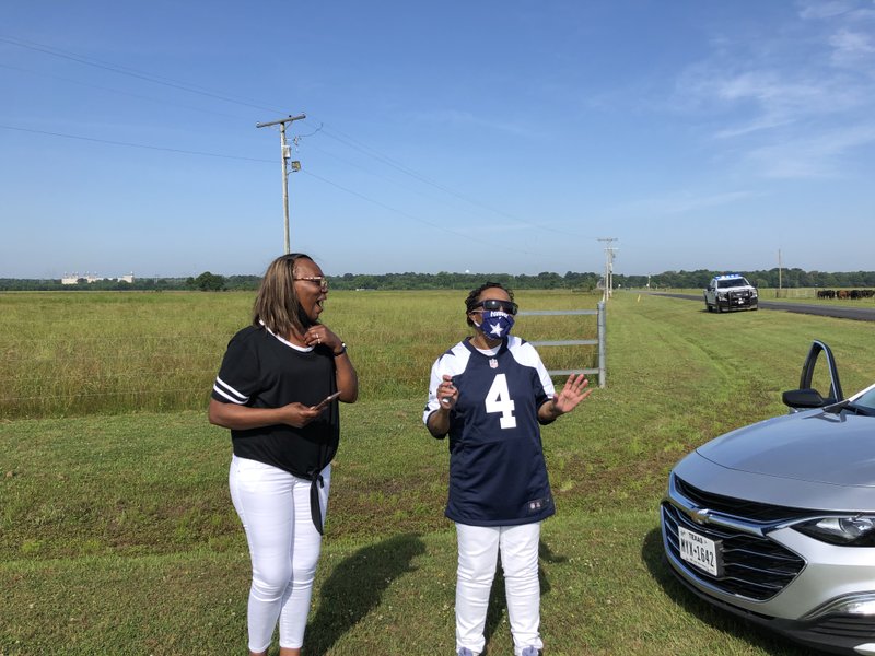 Willie Mae Harris stands with her daughter, Silvia Harris, after her release from the Wrightsville Unit Friday morning.
