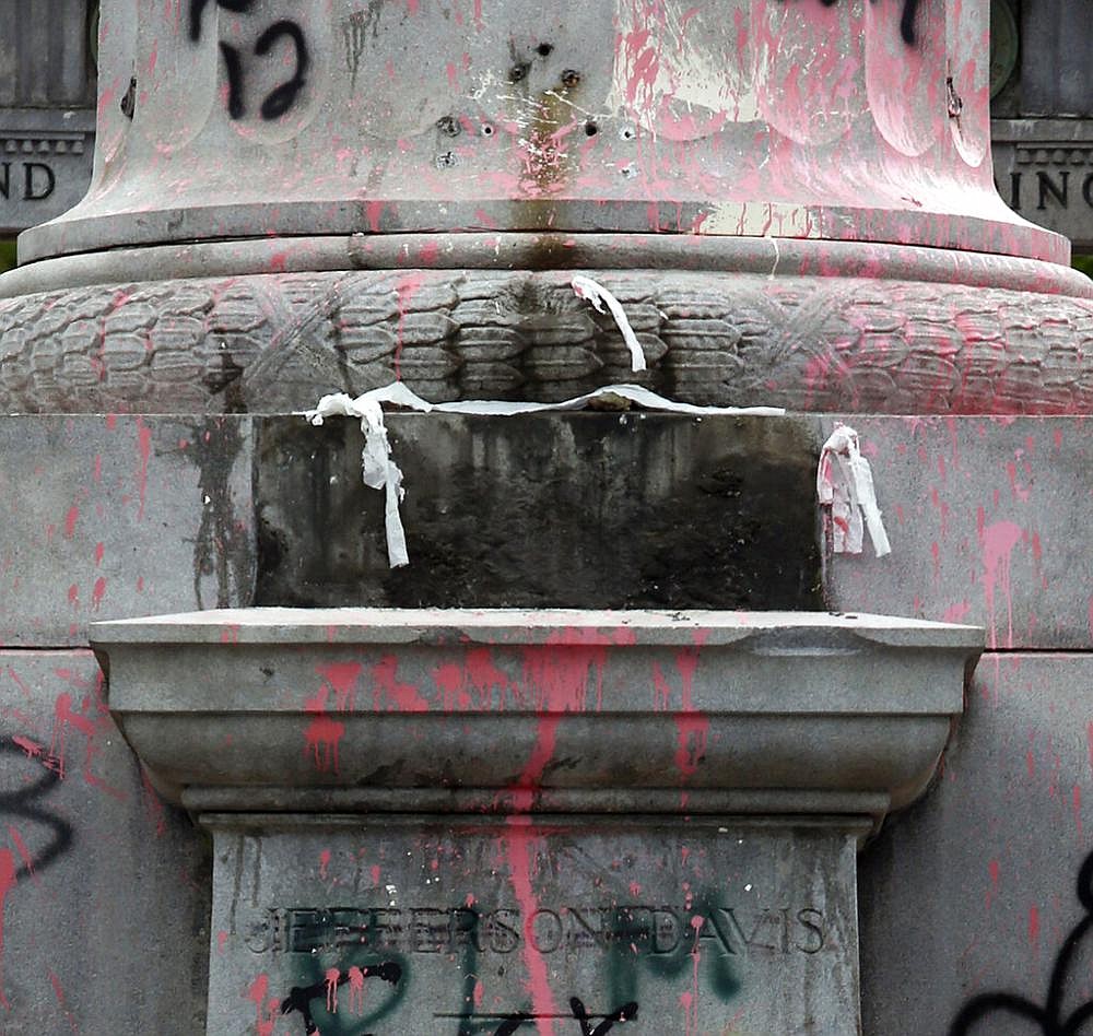 Confederate statue torn down in Richmond, Virginia