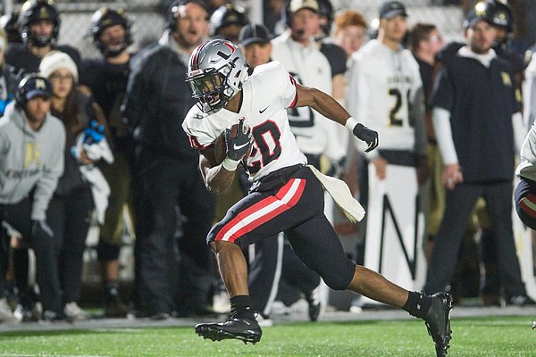 Tulsa Union running back AJ Green, who is committed to play at Arkansas, is rated as a 4-star recruit by ESPN.
(Tulsa World/Brett Rojo)