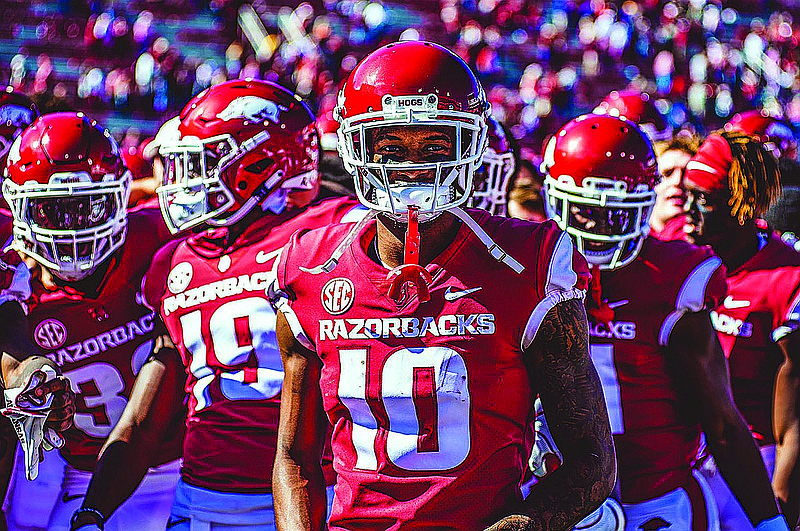 Smackover's Jordan Jones prepares to take the field in action for the Arkansas Razorbacks. Jones transferred to Cincinnati after last season and reported to his new school this week. The speedy receiver will be reunited with assistant coach Dan Enos.