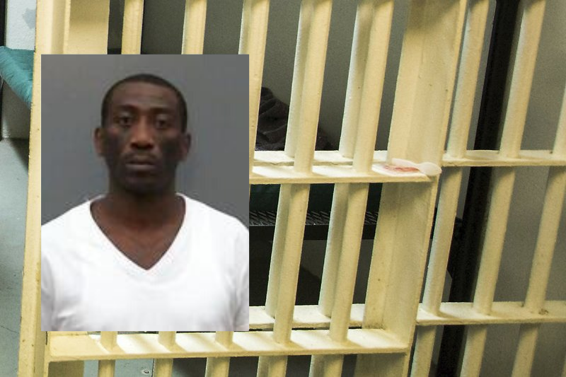 Pine Bluff man held on murder charge in Monday shooting