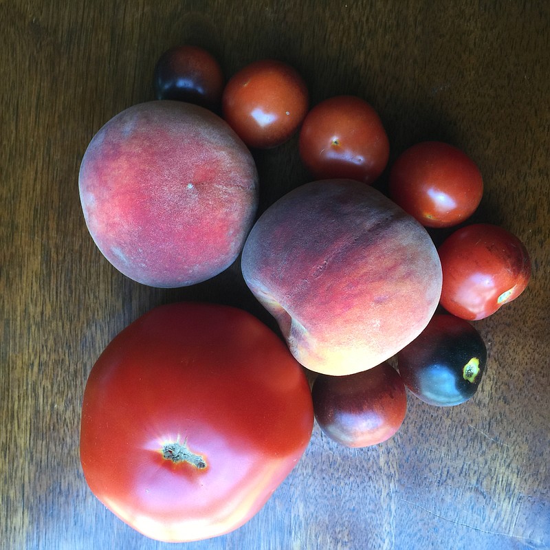 Arkansas tomatoes and peaches
(Arkansas Democrat-Gazette/Kelly Brant)