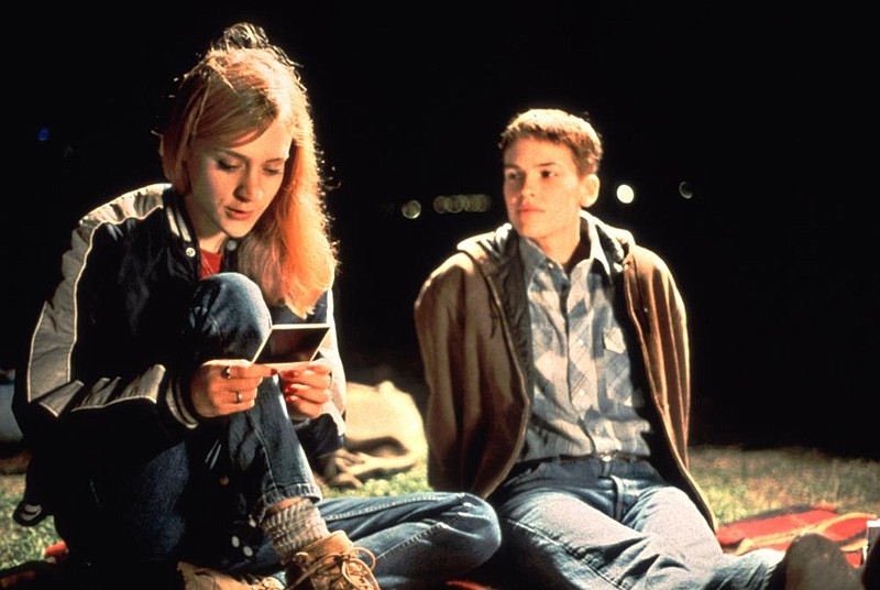 Lana Tisdel (Chloë Sevigny) and Brandon Teena (Hilary Swank) share a quiet moment in Kimberly Peirce’s powerful “Boys Don’t Cry” (1999).