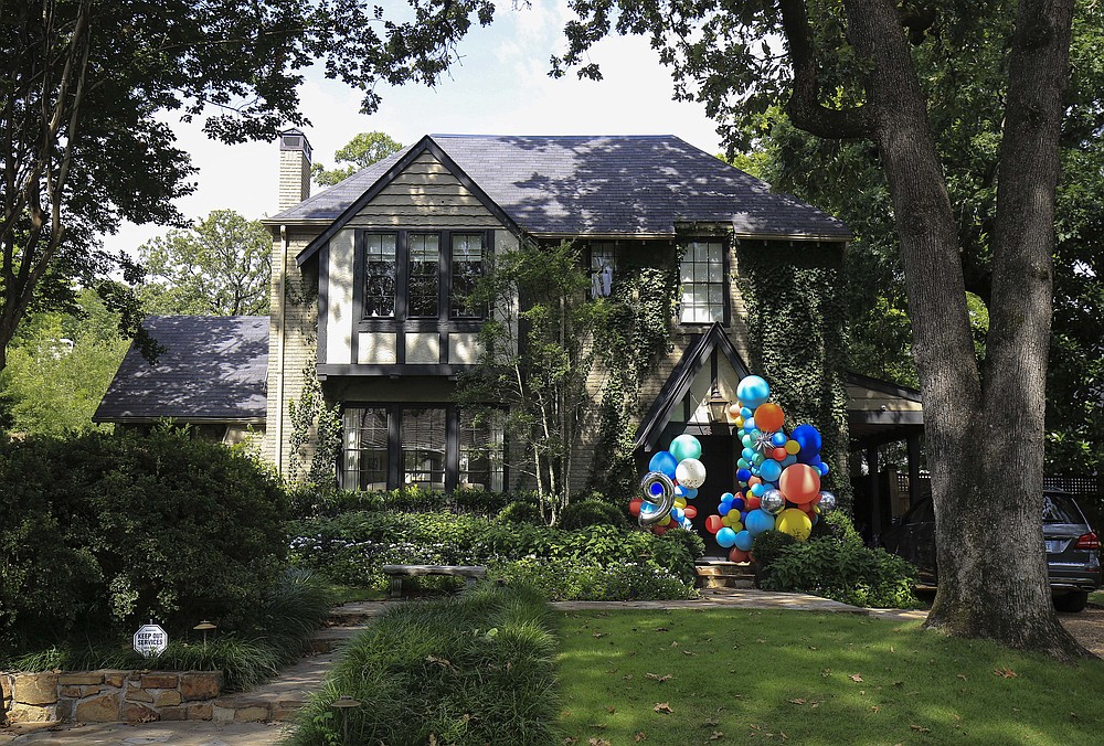 1904 Shadow Lane -- Owned by Lauren P. and Donald D. Blair Jr., this house was sold to Oak Shadow Lane LLC for $1,200,000.