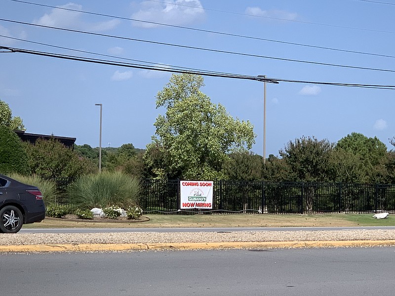 The Little Rock outlet of Grub's Bar & Grille in the Village at Pleasant Valley on Rodney Parham is closing permanently and a revival of Gusano's will be moving into the space.
(Arkansas Democrat-Gazette/Eric E. Harrison)