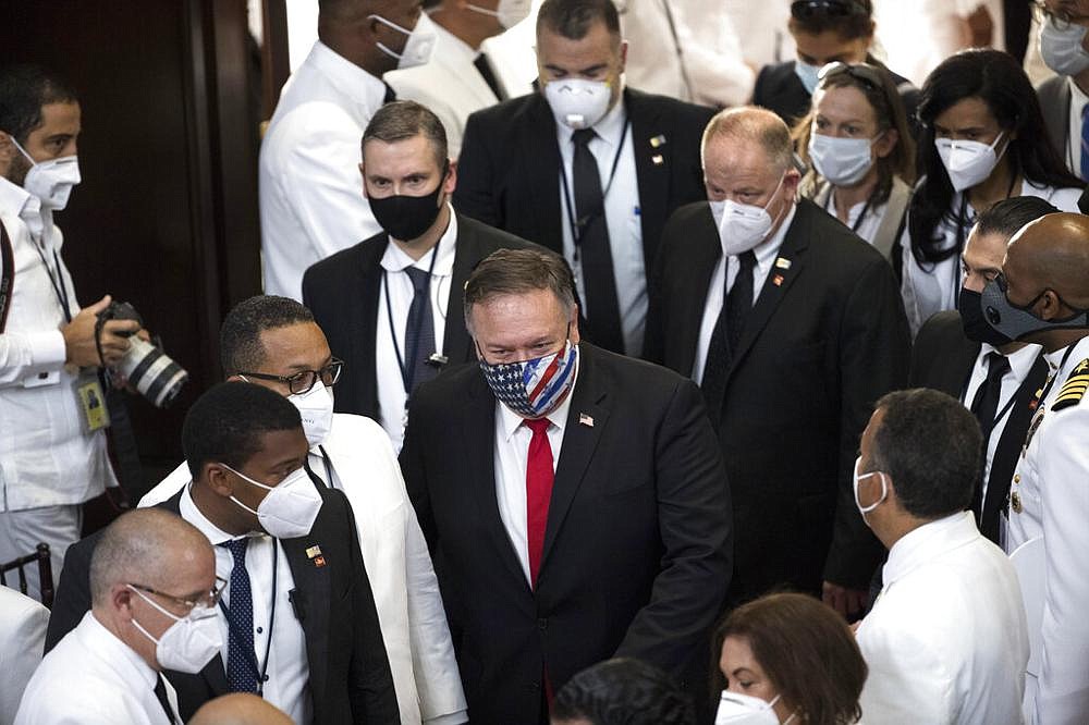 Dominican Republic Swears In President