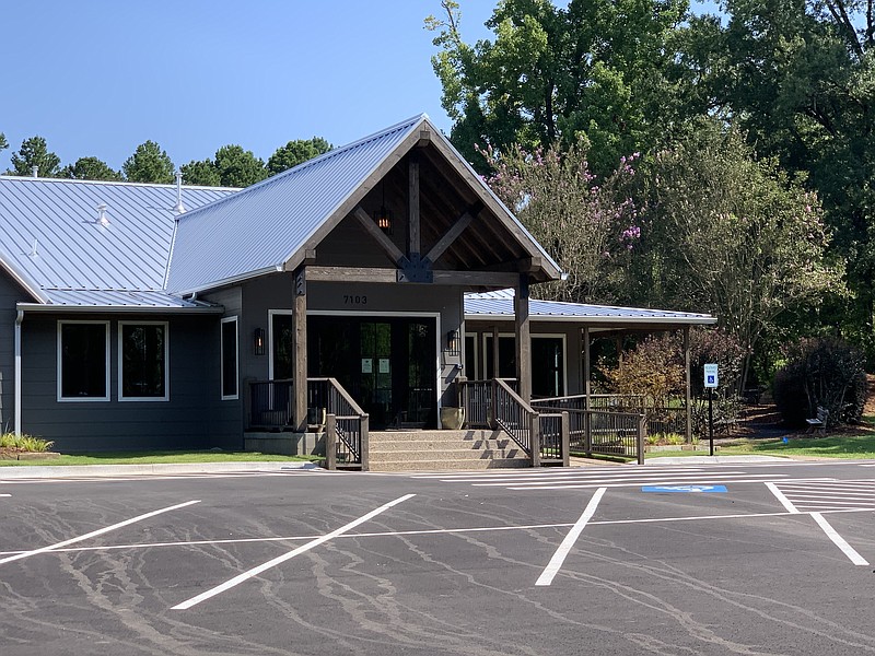 Cypress Social opened Tuesday in the rebuilt former Cock of the Walk off Maumelle Boulevard.
(Arkansas Democrat-Gazette/Eric E. Harrison)