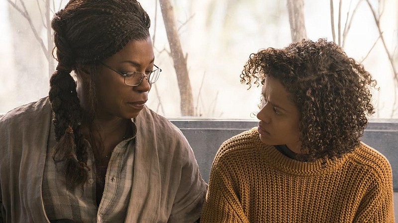 Bo (Lorraine Toussaint) and her super-powered daughter Ruth (Gugu Mbatha-Raw) mend their broken relationship in Julia Hart’s “Fast Colour” (2019).