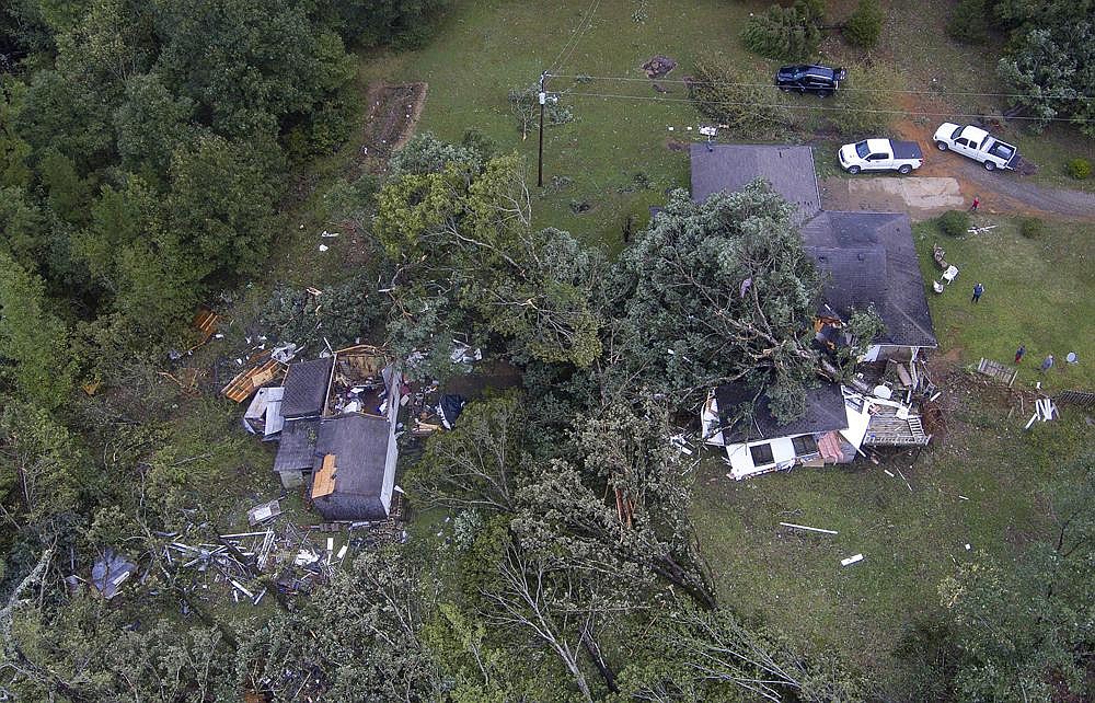 Storm spawns at least 3 tornadoes in Arkansas