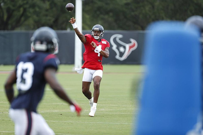 Texans' Deshaun Watson does a victory lap around Dolphins' Brock