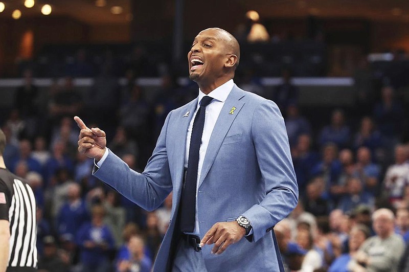 Memphis Coach Penny Hardaway said, “It’s possible, but it’s not going to be easy,” if the NCAA decides to play in bubbles this basketball season. (AP/Karen Pulfer Focht) 