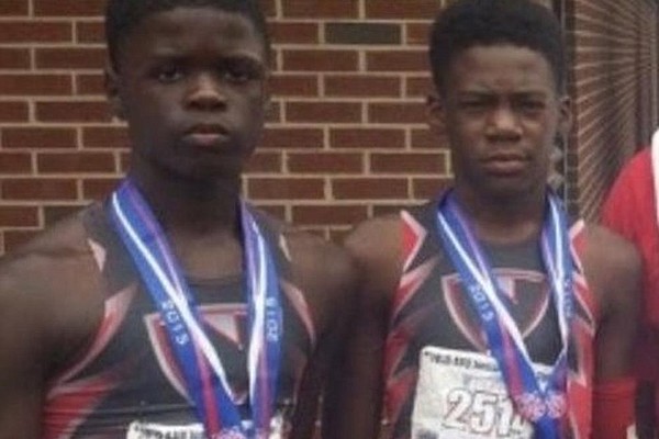 Receivers Ketron Jackson (left) and Jaedon Wilson, who have been friends since middle school, will be roommates next year at the University of Arkansas.
(Photo courtesy Jaedon Wilson)