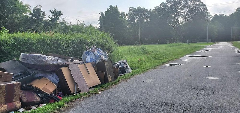 A citywide cleanup for Pine Bluff has been scheduled for Saturday, Sept. 19, 2020, from 8 a.m. until noon. The goal is for volunteers to focus on cleaning thoroughfares. The city will also be looking to pick up discarded household items like this found on Magnolia Street. 
(Pine Bluff Commercial/Eplunus Colvin)