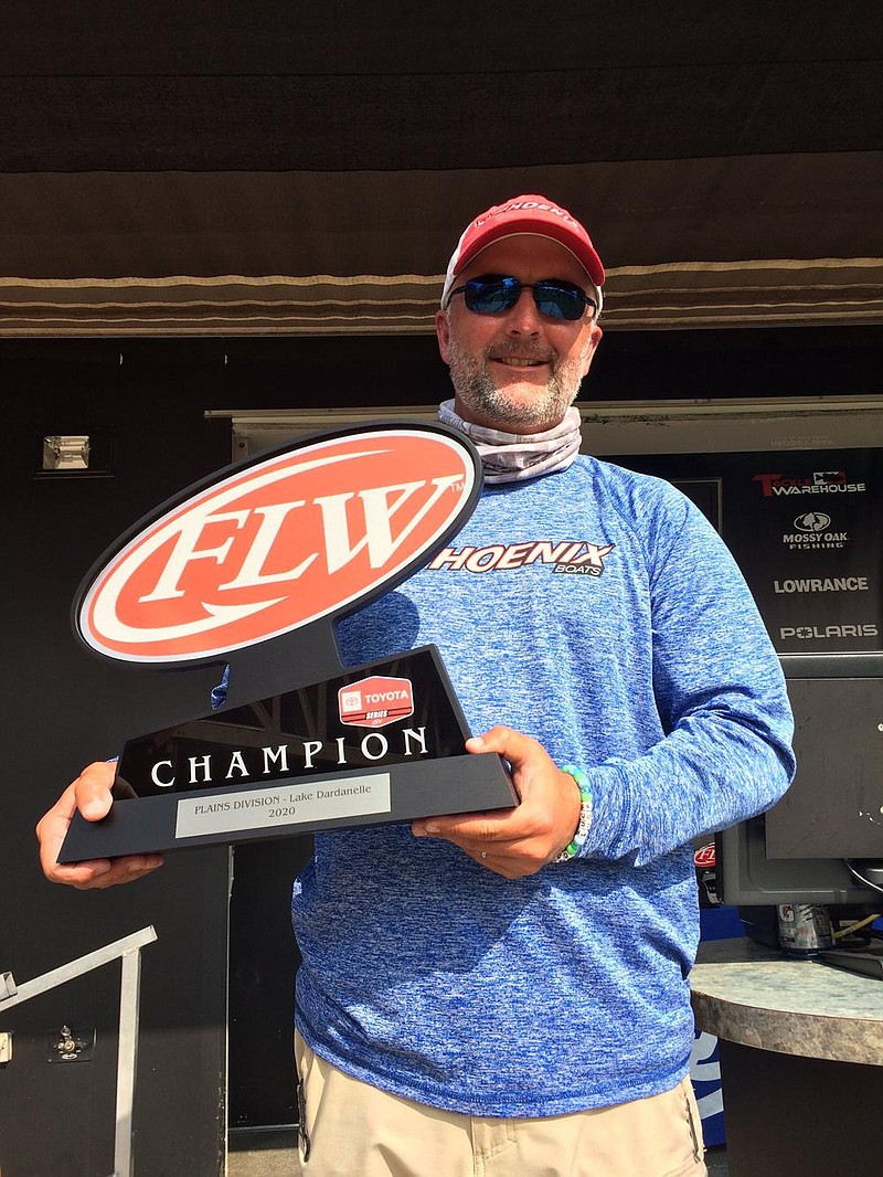 Jason Lieblong of Conway won the FLW Toyota Series Plains Division opener and $70,277 Sat- urday at Lake Dardanelle. (Arkansas Democrat-Gazette/Bryan Hendricks) 