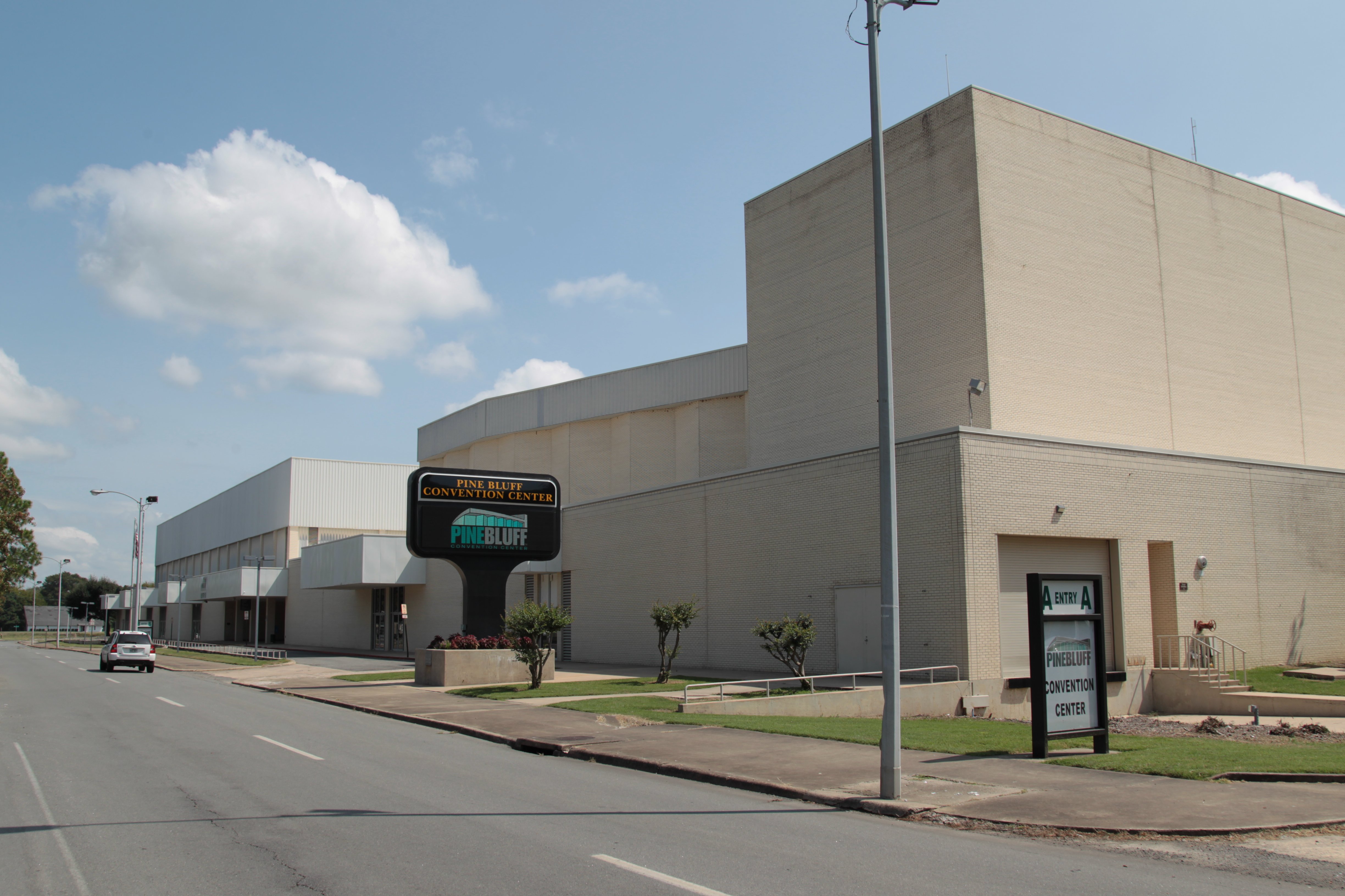 Convention center seeks funds to offset pandemic