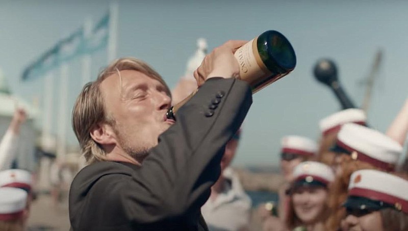The usually sober Mads Mikkelsen drinks and ultimately dances his way through “Another Round,” one of the highlights of this year’s Toronto International Film Festival, which U.S. critics attended virtually.