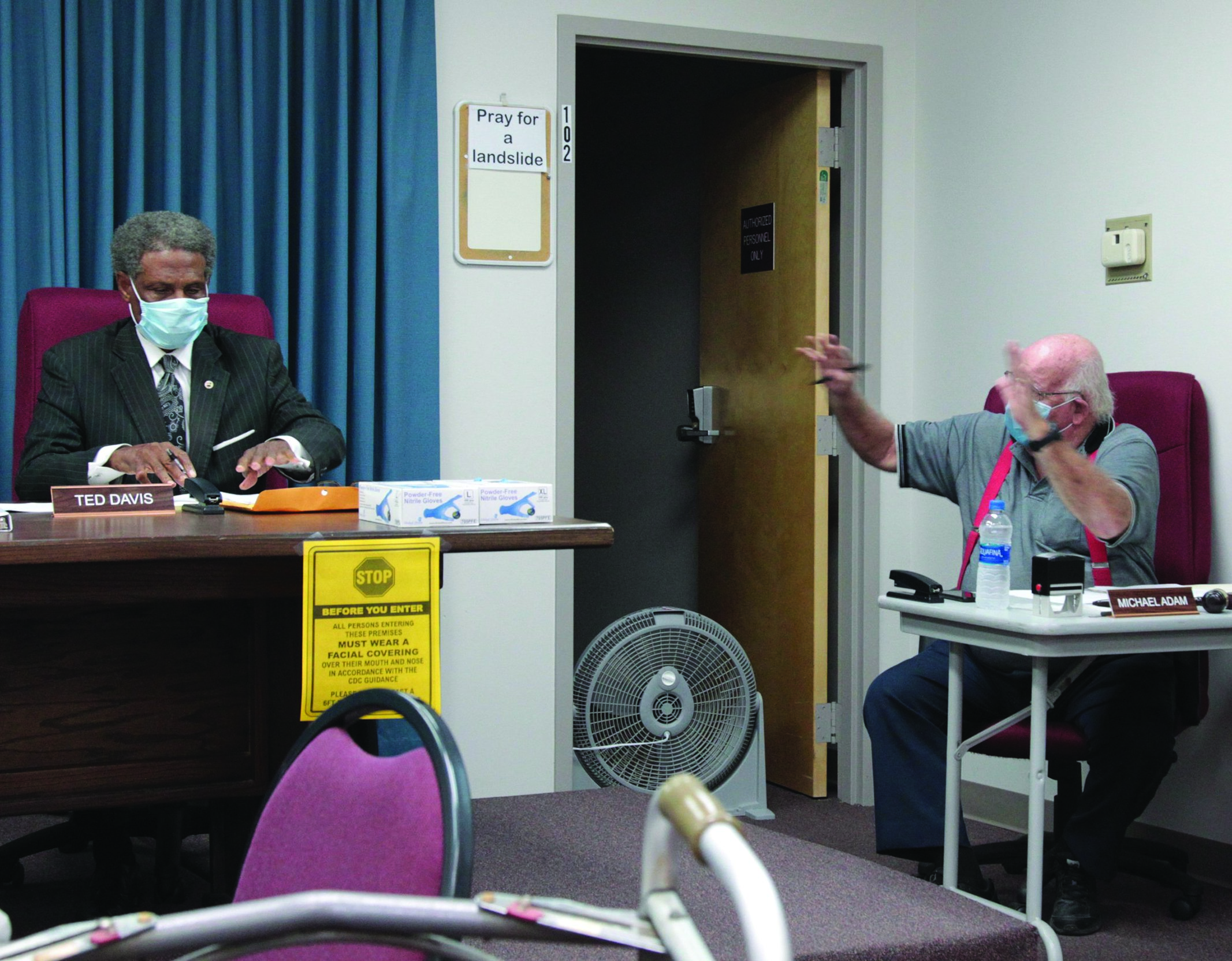Panel reinstates polling place; drops commissioner’s censure