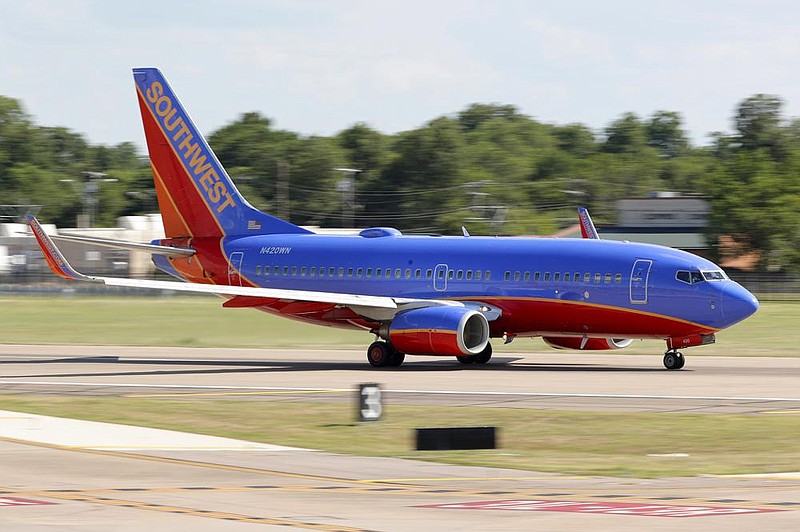  Southwest Airlines says unless the U.S. government gives airlines more money, Southwest will have to cut spending to avoid losing billions of dollars every quarter until a coronavirus vaccine is widely available. (AP/Tony Gutierrez) 