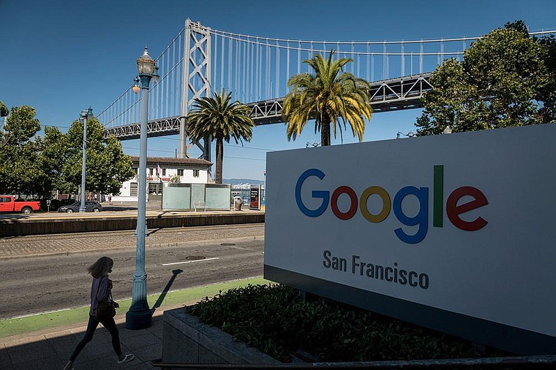 U.S. Supreme Court justices questioned Google’s lawyer Wednesday about the tech giant’s use of Oracle Corp.’s copyrighted code. Above is the Google offices in San Francisco.
(Bloomberg News/David Paul Morris)