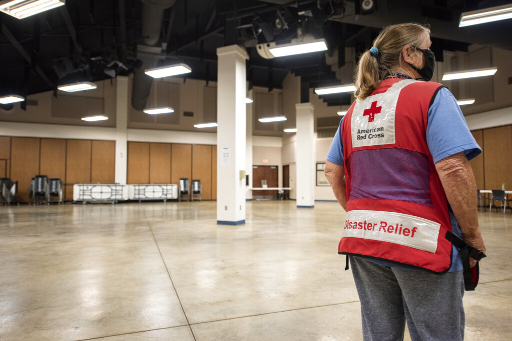 Red Cross volunteers deploying for hurricanes, wildfires; more needed