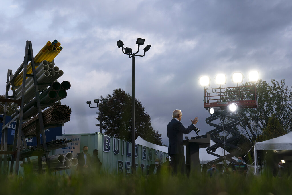 Biden Hits Trump On Economy In Pennsylvania County