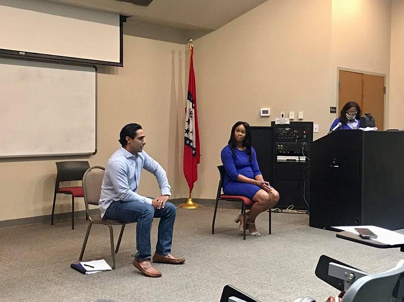 The Union County and El Dorado chapter of the National Association for the Advancement of Colored People (NAACP) hosted a 2020 Political Forum, focused on knowing the voting process and meeting local candidates at the South Arkansas Community College Library. Avo Vartenian, left, and Kensel Green, center, both candidates for El Dorado City Council seats, answered questions about local and national issues during the forum. (Marvin Richards/News-Times) story.lead_photo.caption