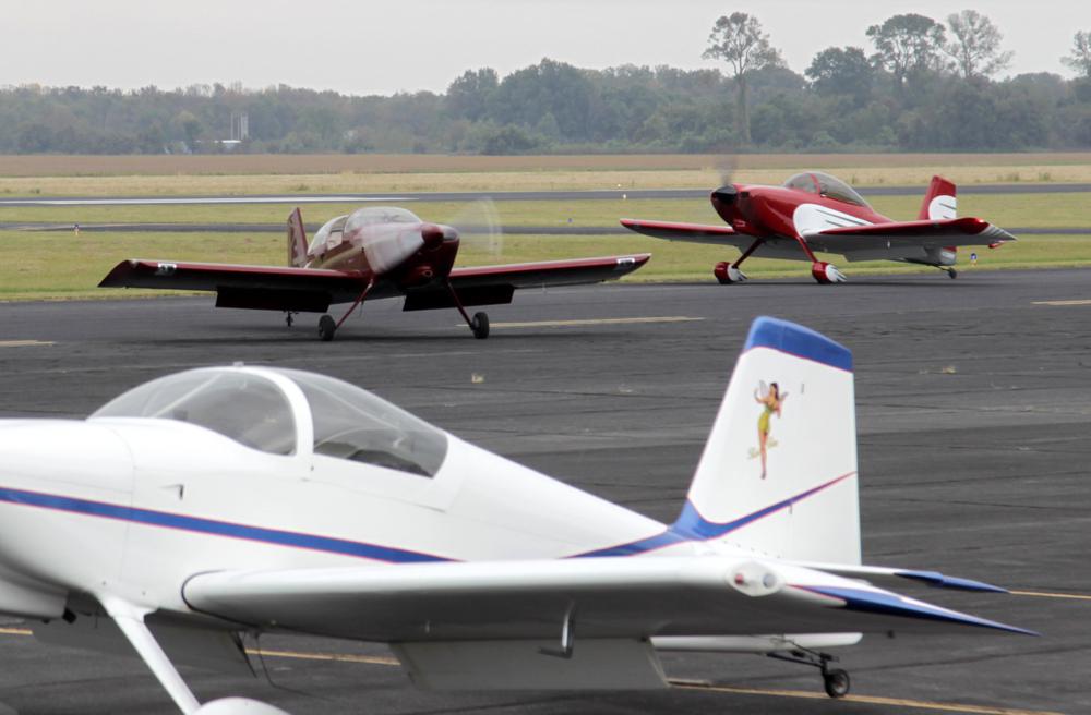 Pilots flock to Grider Field to sharpen formation flying