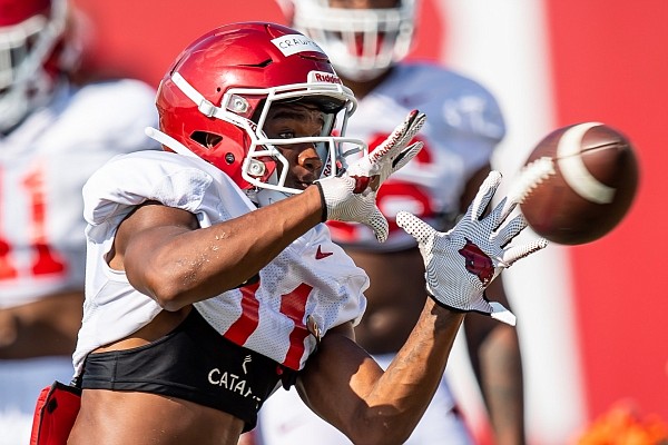 Jaquayln Crawford is practicing with the Razorbacks this season after transferring from Oklahoma.