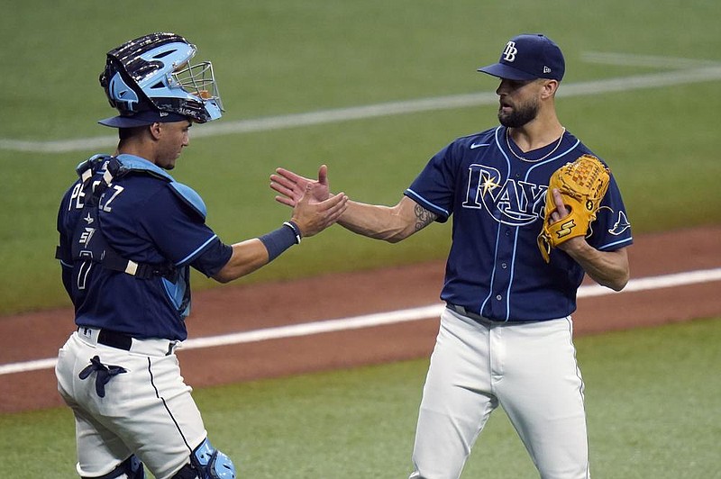 Rays add lefties Alvarado, Fleming to ALCS roster