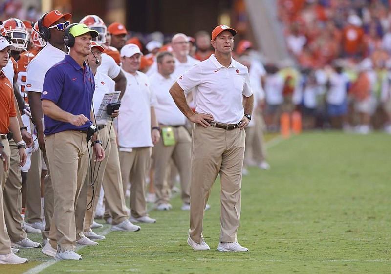 Defensive coordinator Brent Venables has Clemson ranked as one of the best defenses in the nation again, despite los- ing six starters from last year’s team. 
(AP le photo) 