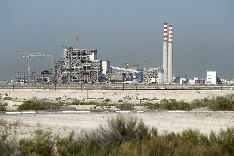 The coal-powered Hassyan power plant is under construction in Dubai in the United Arab Emirates. (AP/Kamran Jebreili) 