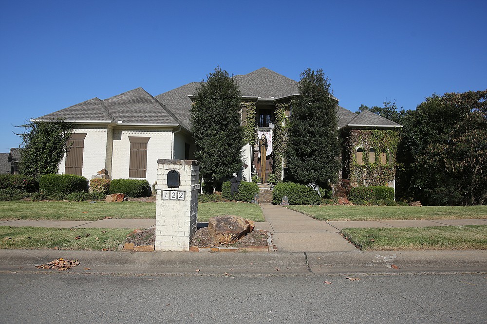 122 Wellington Plantation Lane -- Owned by Tina and Roger Case, this house was sold to Anthony D’Onofrio for $534,900.