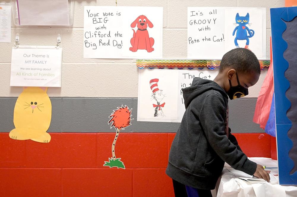 carver-elementary-mock-election