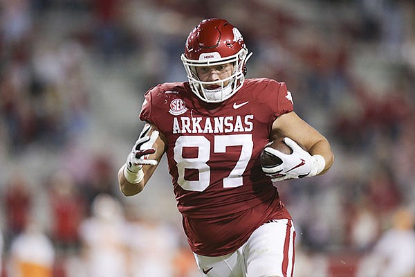 WholeHogSports - Super Bowl has SEC, Razorback ties