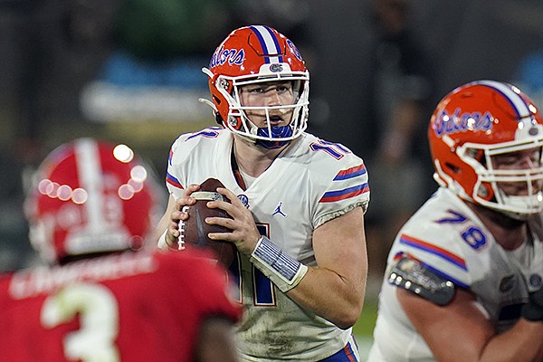 Trask's play gives Gators hope