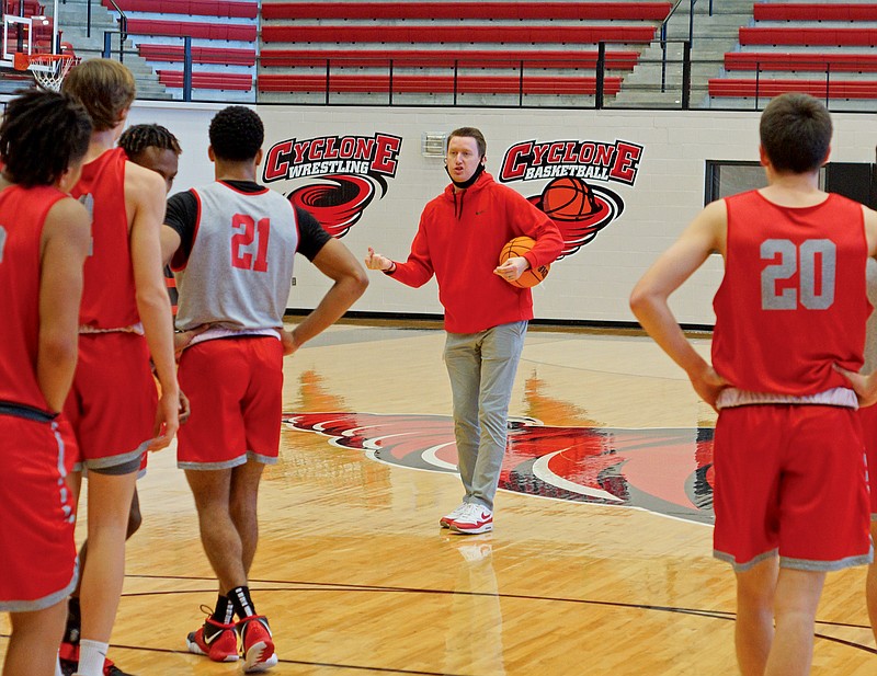 Russellville head coach Kyle Pennington talks to his team during a recent practice. The Cyclones finished last season with a 23-6 record but lost in the opening round of the Class 5A State Tournament.