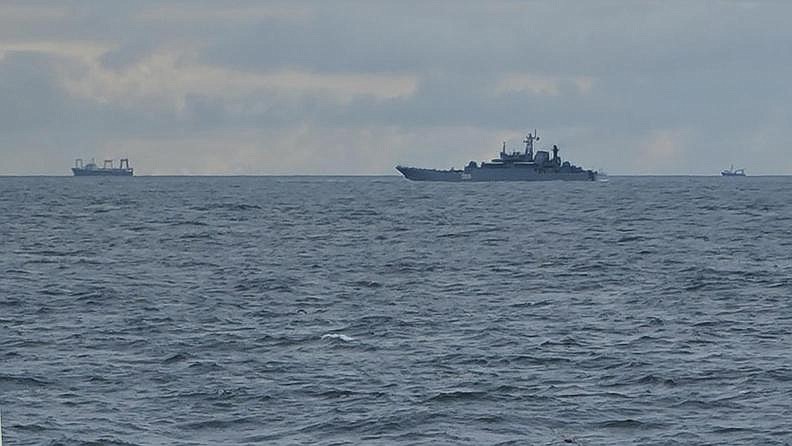 A Russian warship sails through U.S. waters in the Bering Sea off the coast of Alaska in this image from video provided by the fishing vessel Blue North.
(Special to The New York Times)