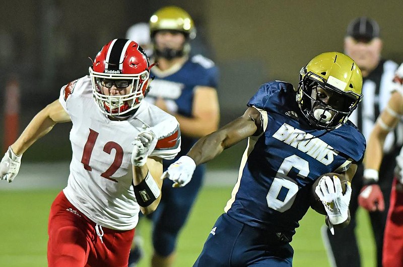 Junior running back Joe Himon (right) is Pulaski Academy’s most dynamic player, running for 1,739 yards and 18 touchdowns this season. He also has 7 touchdown catches.
(Special to the Democrat-Gazette/Jimmy Jones)