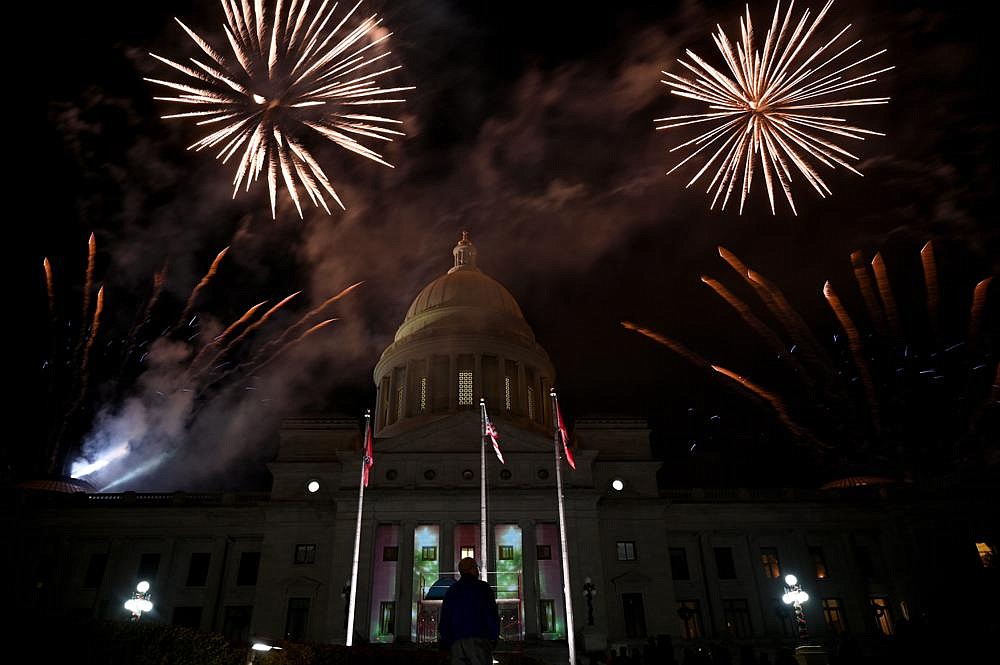 Arkansas Capitol Lighting