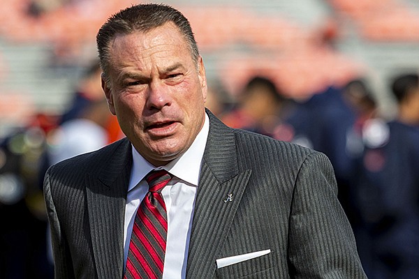 WholeHogSports - Butch Jones hired at Arkansas State hours after game in  Fayetteville