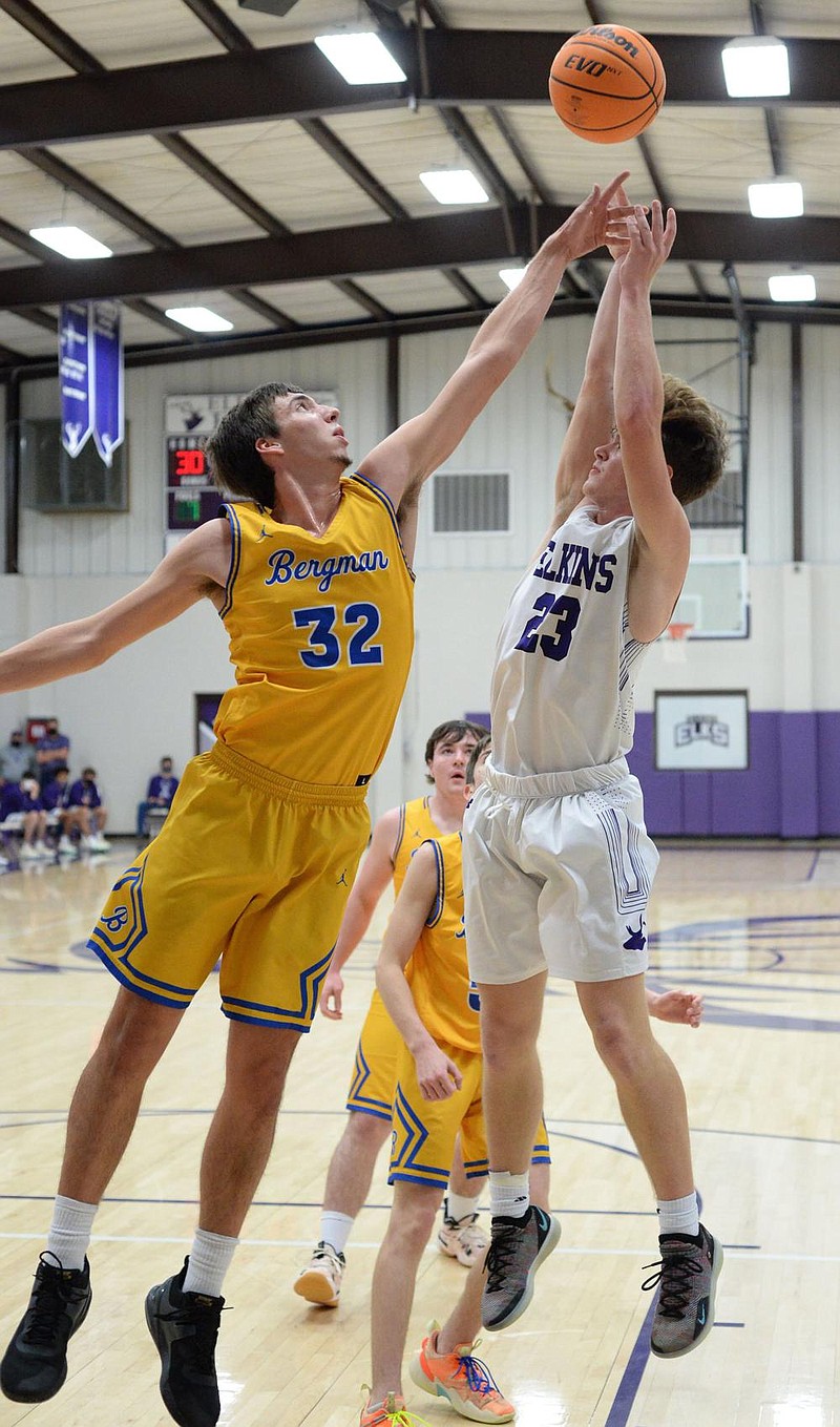 PREP BASKETBALL Bergman needs late rally to win 3A1 Conference opener