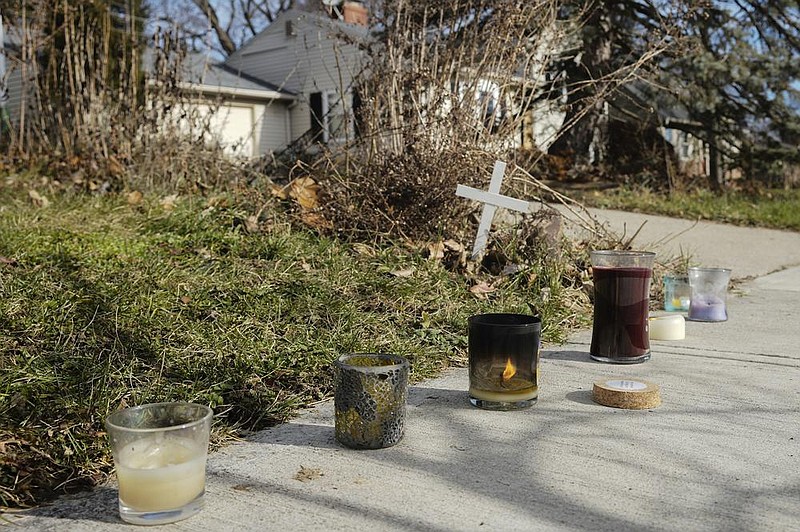 Candles sit on a sidewalk Wednesday near the site of a fatal police shooting in Columbus, Ohio.
(AP/The Columbus Dispatch/Joshua A. Bickel)