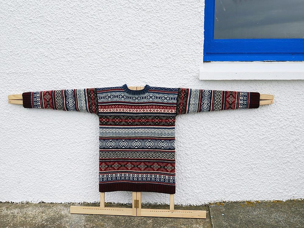The places where some of the best-known sweater styles originated, such as Fair Isle, still have local crafters devoted to making authentic pieces. Marie Bruhat’s Lea x Sea collection offers hand-finished Fair Isle sweaters.
(Fair Isle With Marie)
