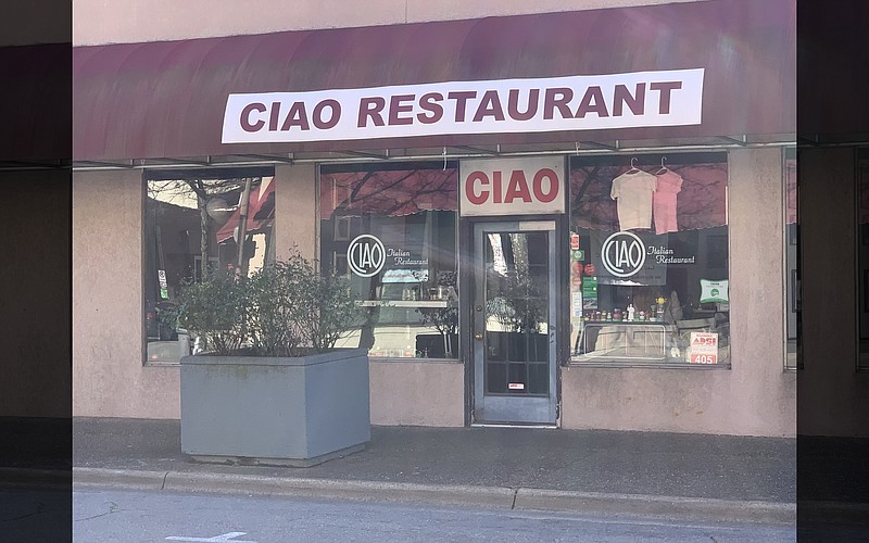 Ciao Italian Restaurant on West Seventh Street has closed. (Arkansas Democrat-Gazette/Eric E. Harrison)