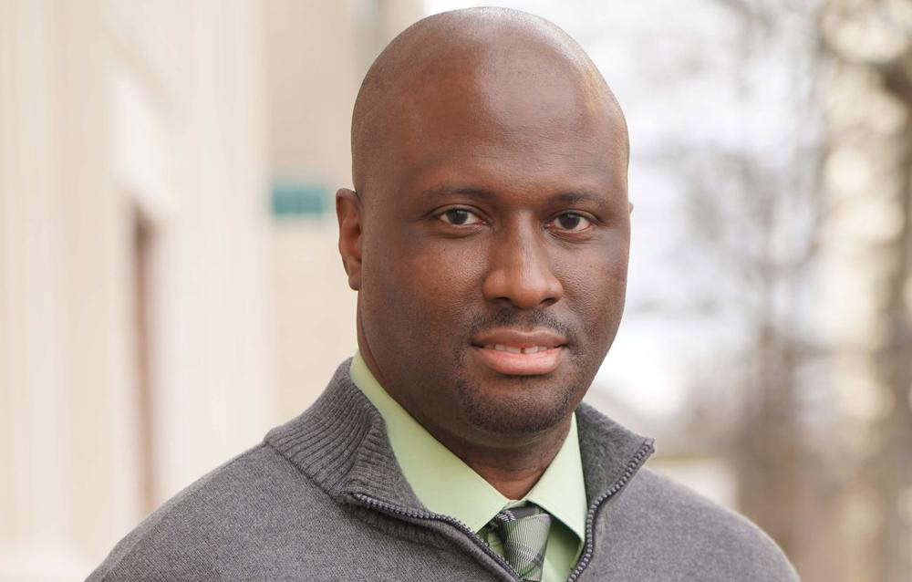 Murrell rejoins The Commercial
