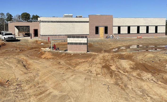 County aims to finish jail early, under cost